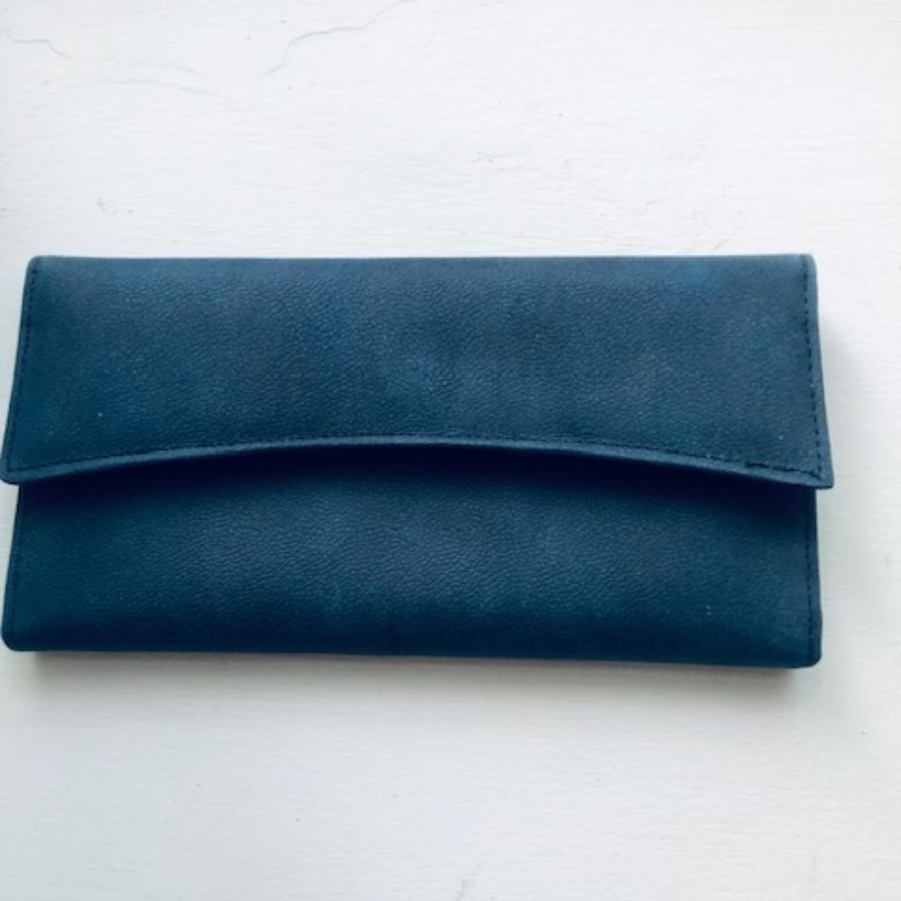 No Name Bluish Gray Leather Wallet